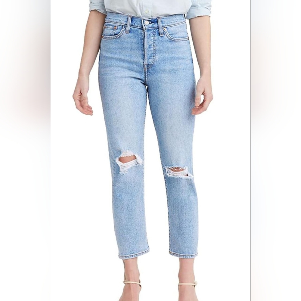 Levis Straight Wedgie Distressed Jeans